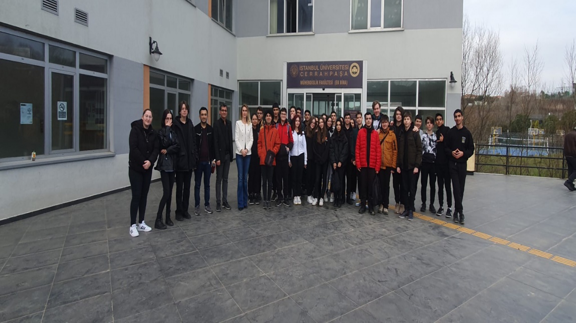 İstanbul Üniversitesi Cerrahpaşa Mühendislik Fakültesi Jeoloji Müzesi'ne Ziyaret Düzenlendi